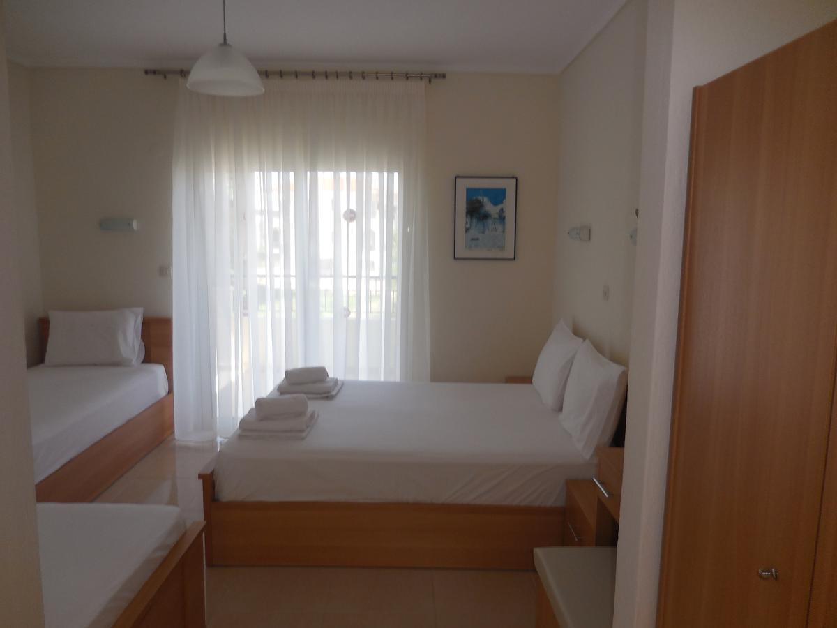 Hotel Venus Fourka Luaran gambar