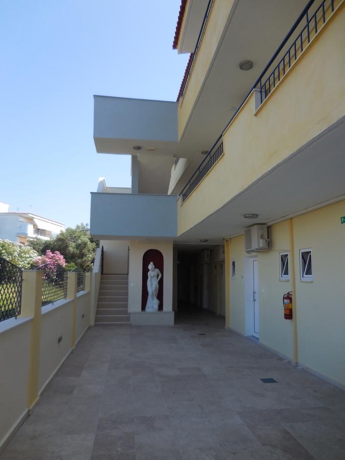 Hotel Venus Fourka Luaran gambar